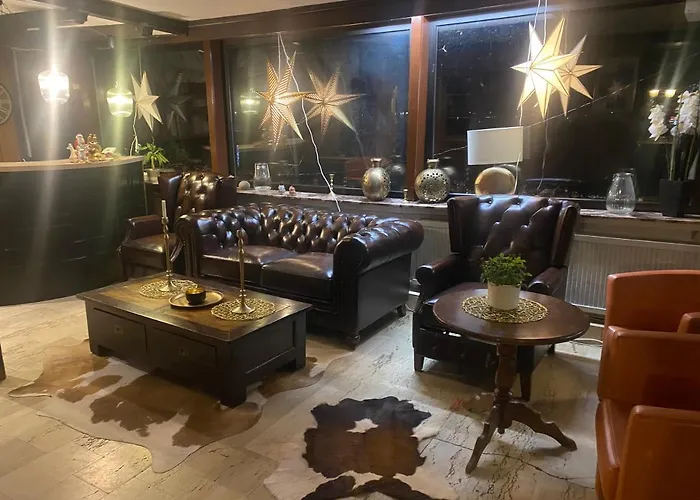 Gonzlay トラーベン・トラールバッハ